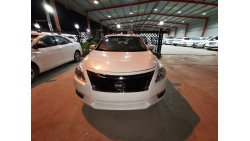 Nissan Altima Altima V6 clean car and full option