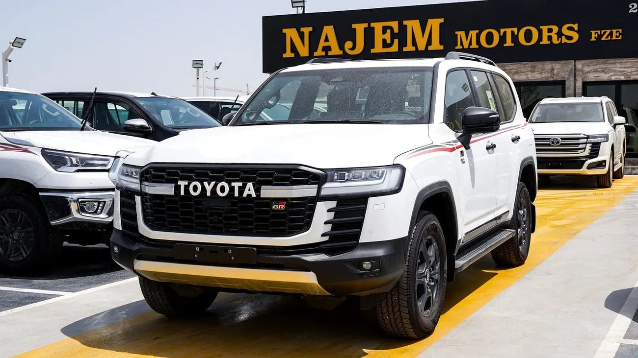 Toyota Land Cruiser GR SPORT hybrid - GCC Specs - Zero KM