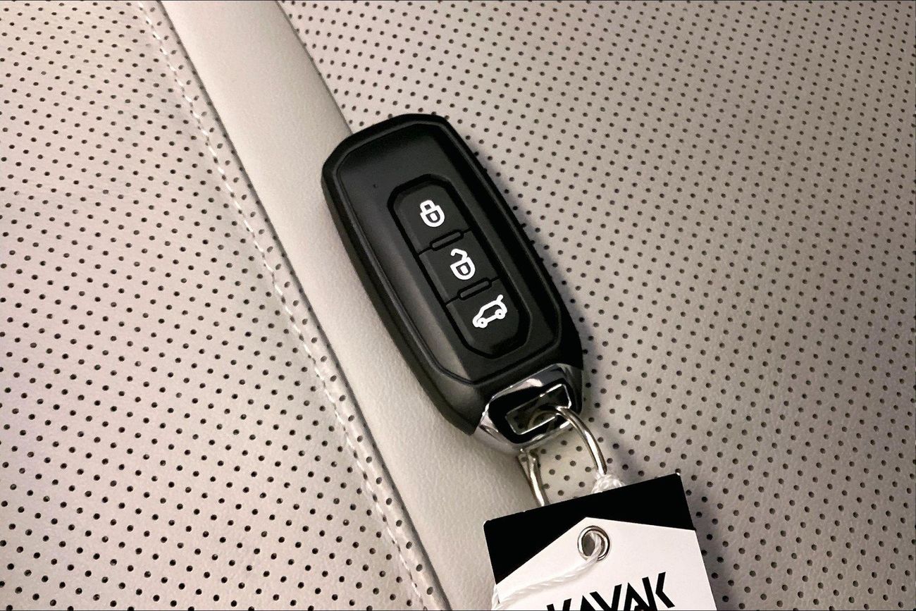 فورد تيريتوري Titanium | شامل الضمان | 0 ﺪﻔﻋﺓ ﺃﻮﻟﻯ