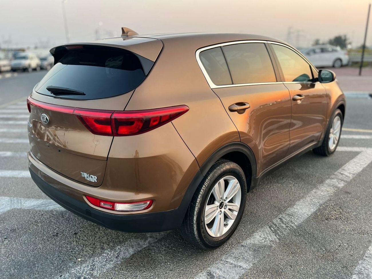 Kia Sportage 2018 KIA SPORTAGE LX // 99,000 mileage // REAR CAMERA // CRUISE CONTROL // RIM // REAR COOLING // VE