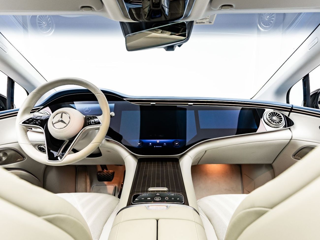 Mercedes-Benz EQS 580 Premium + 2024 Mercedes EQS580 Edition One 4-Matic, 2029 Mercedes Warranty + Service Contract, Low K