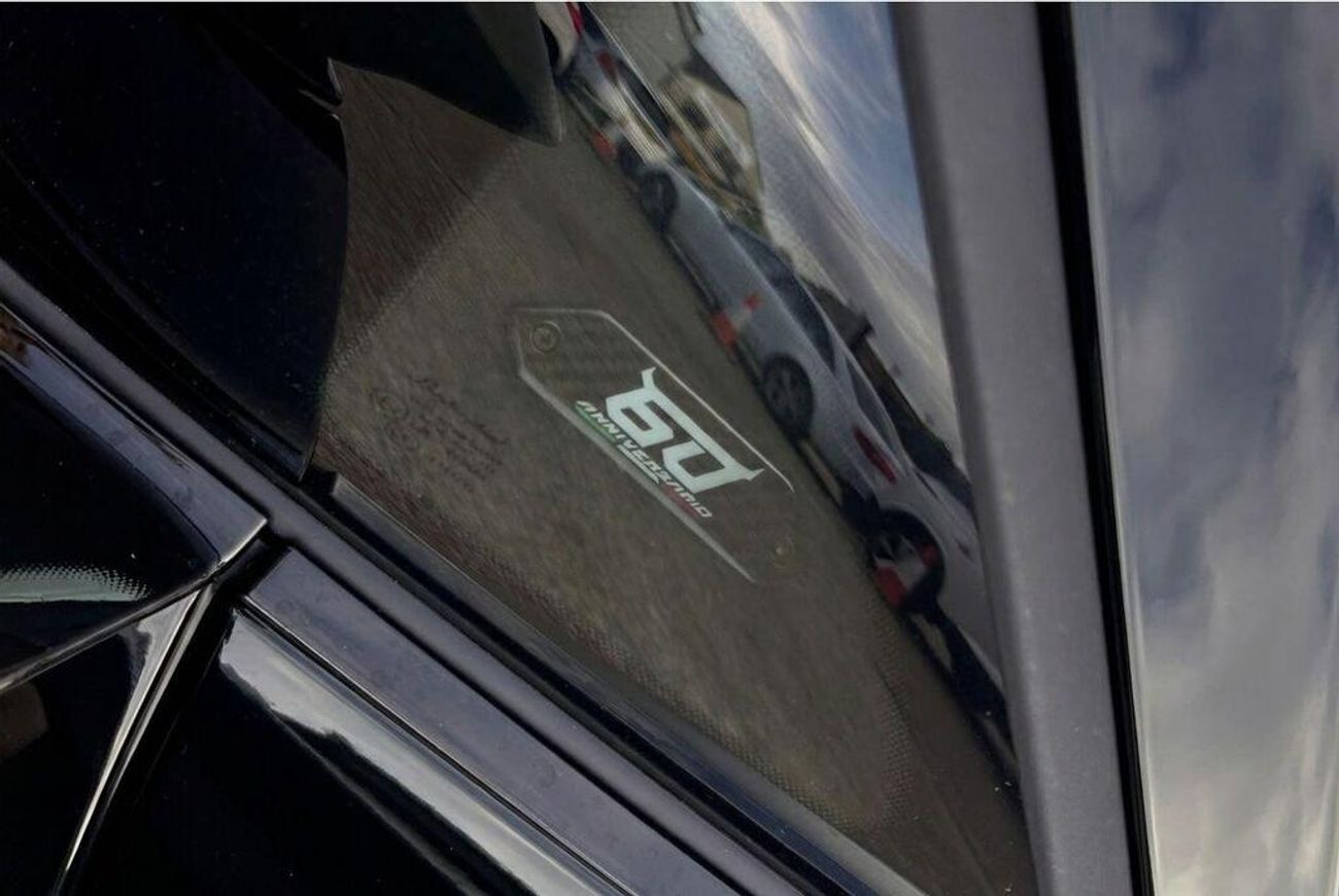 Lamborghini Revuelto Revuelto	6.5 V12 HPEV 3.8kWh AMT 4WD Euro 6 2dr (EXPORT ONLY)