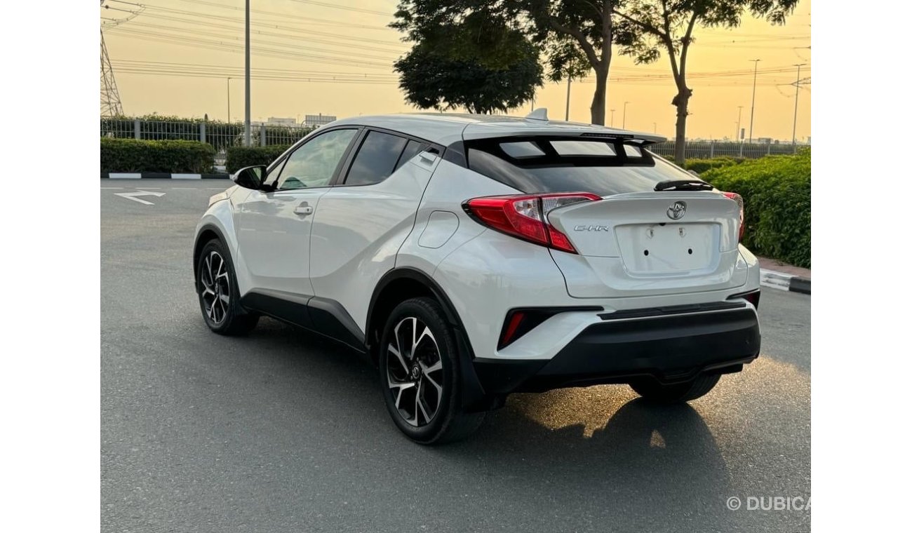 Toyota C-HR 2018 PUSH START 2.0L AWD CANADA SPEC