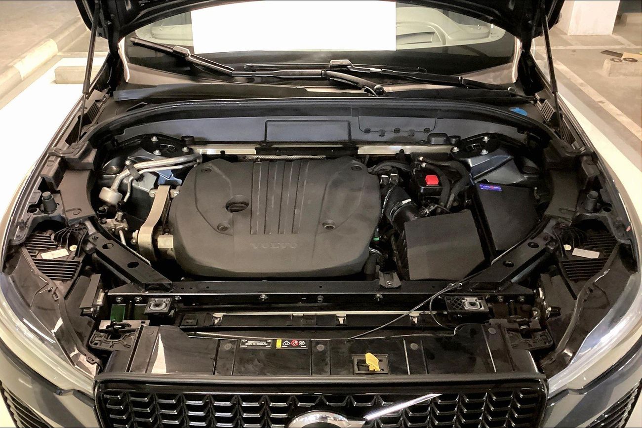 Volvo XC60 B5 Ultimate Dark | Guaranteed Warranty | 0 Down Payment