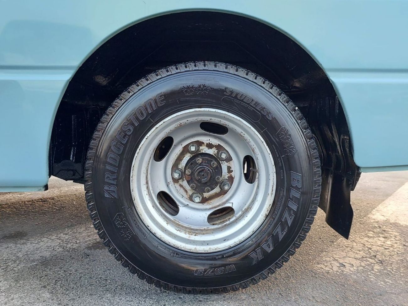 نيسان سيفيليان NISSAN CIVILIAN BUS RHD 1993 MODEL 3.5 L DIESEL MANUAL(PM30153)