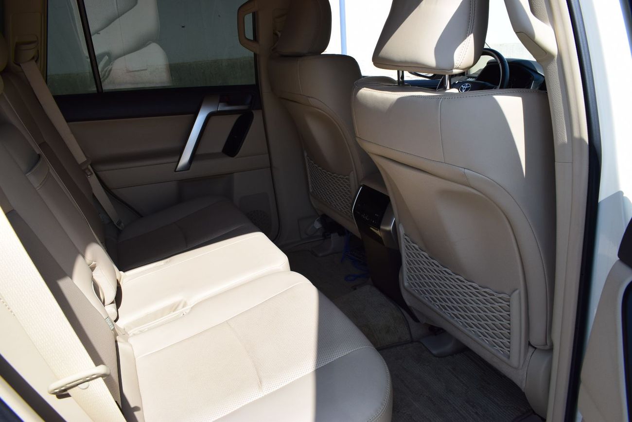 Toyota Prado Toyota Prado VXR 4.0L 4WD, Model:2023. Only done 15000 km