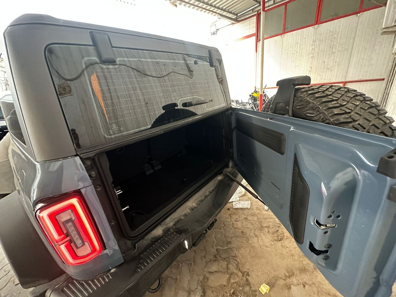 Ford Bronco Badlands 2.7L