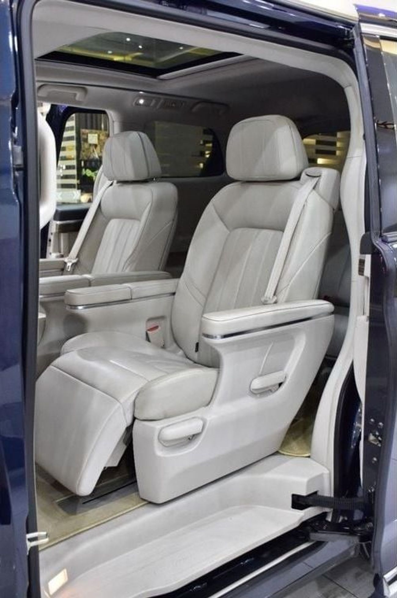 GAC GN8 EXCELLENT DEAL for our GAC GN8 320T ( 2022 Model ) in Blue Color GCC Specs