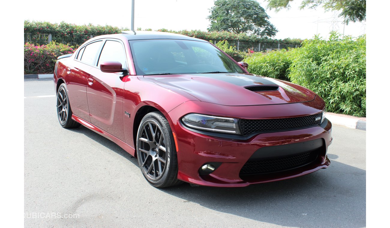 Dodge Charger 2017 DAYTONA/ HEMI /GCC/ FULL SERVICE HISTORY WITH WARRANTY TO 2022 OR 100K /al-futtaim