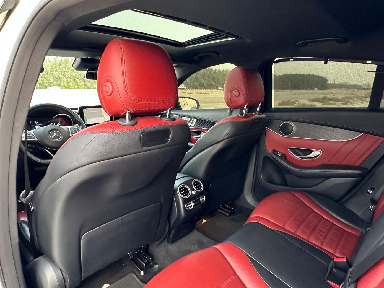 Mercedes-Benz GLC 43 AMG 4MATIC 3.0L (362 HP) MERCEDES GLC-43 2018 GCC ORGINAL PAINT // ACCIDENT FREE // PERFECT CONDITION