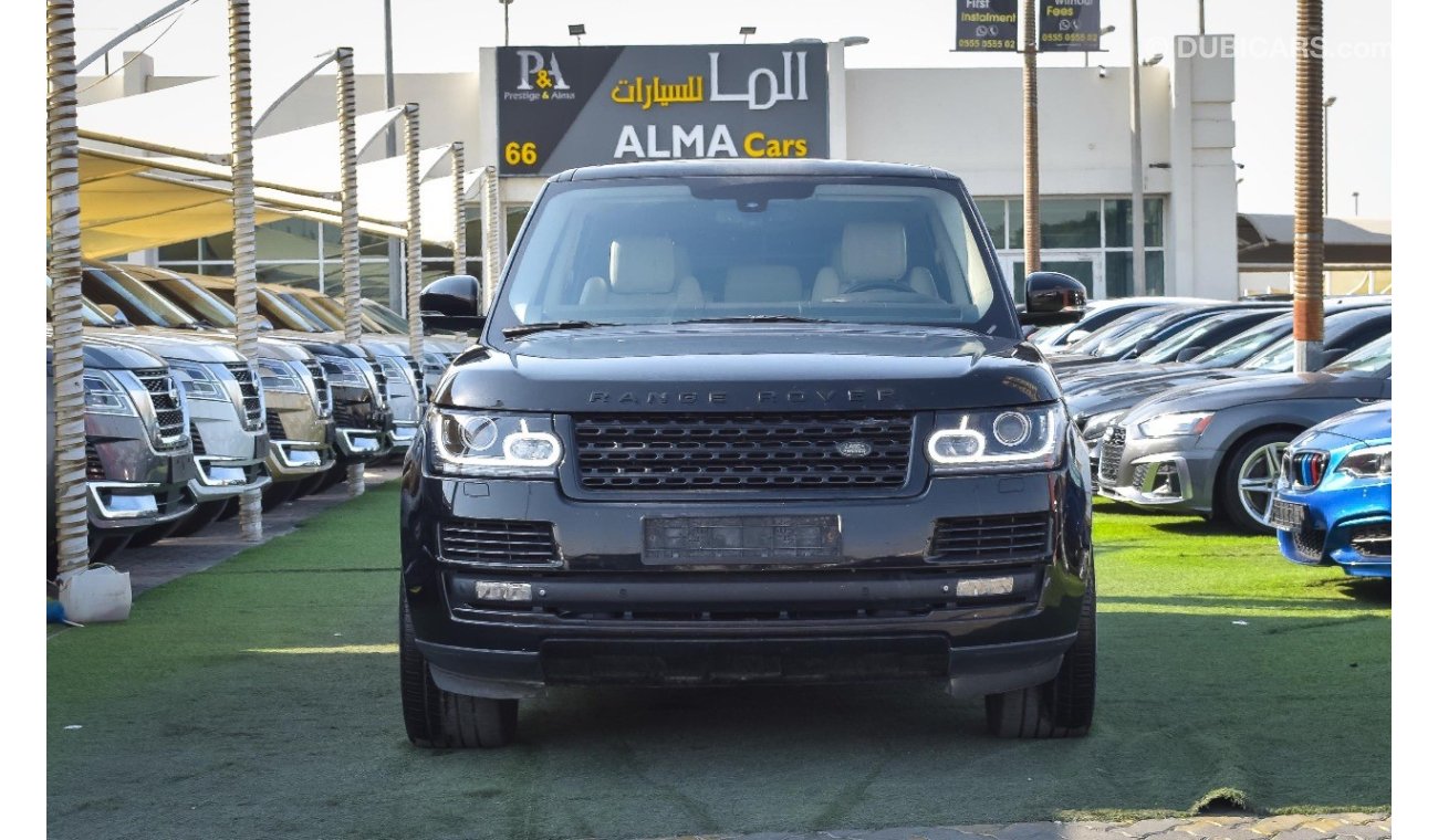 Land Rover Range Rover Vogue SE Supercharged Gcc top opition supercharger first owner