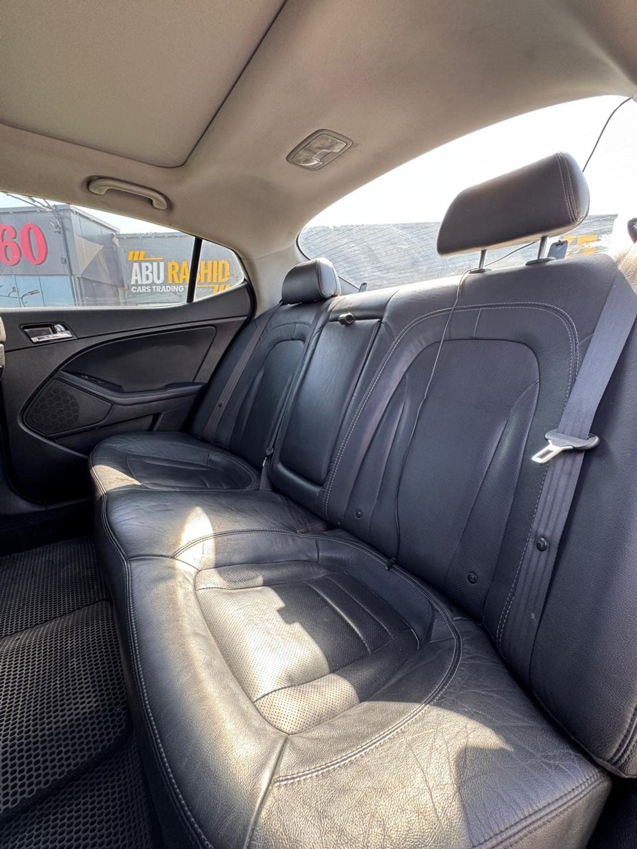 Kia Optima LX Deluxe 2.4L