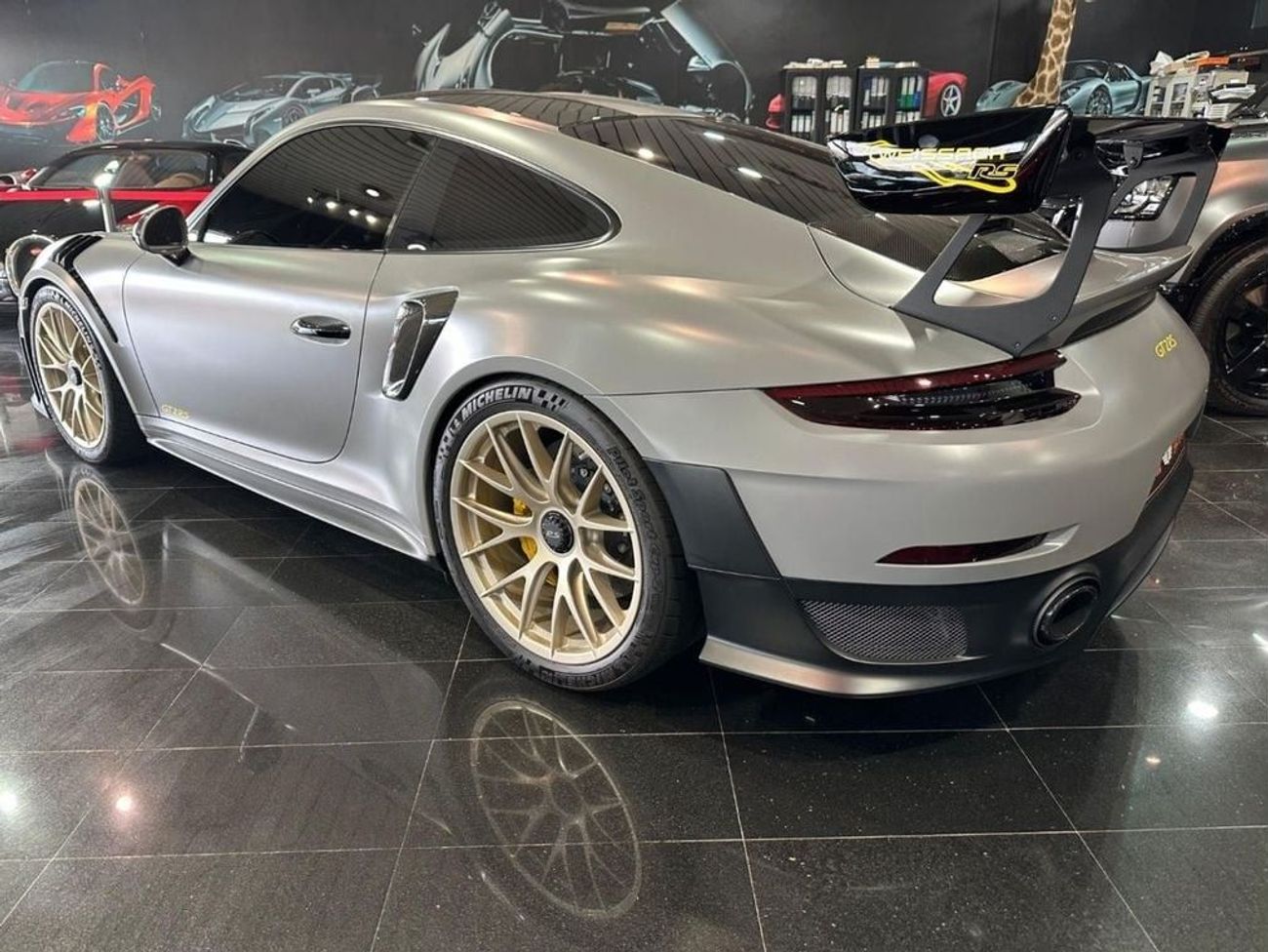 Porsche 911 GT2 RS WEISSACH PACKAGE