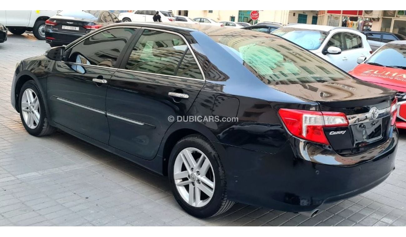 Toyota Camry TOYOTA CAMRY SE 2015 GCC EXTRA CLEAN