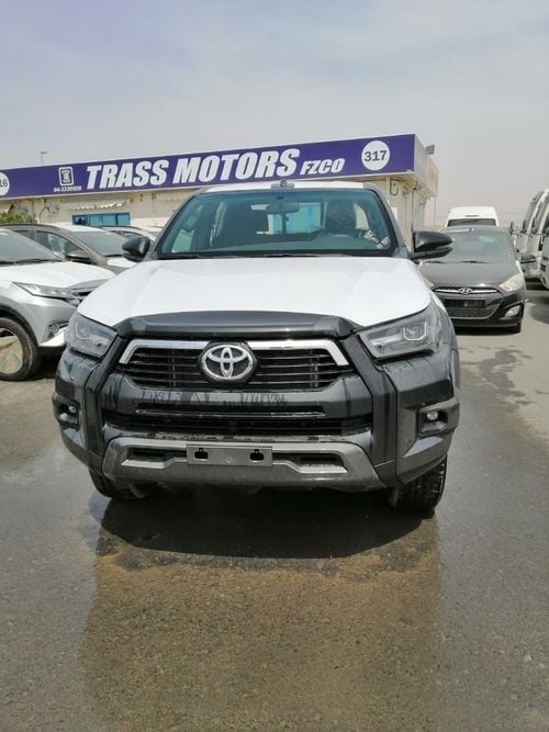 تويوتا هيلوكس ادوانتشر فول بنزين