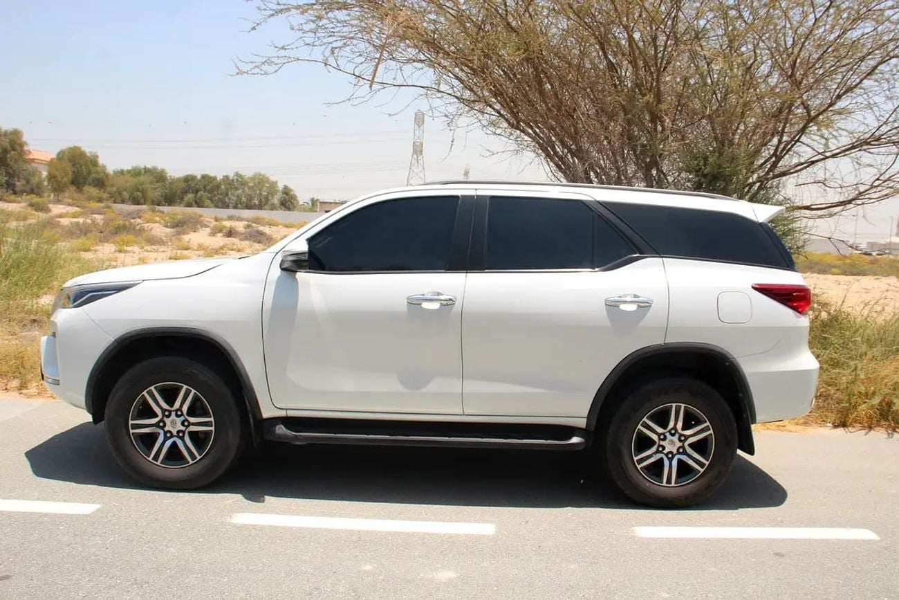 Toyota Fortuner EXR 2.7L GCC! EMI (1300x60) Loan without or with down payment