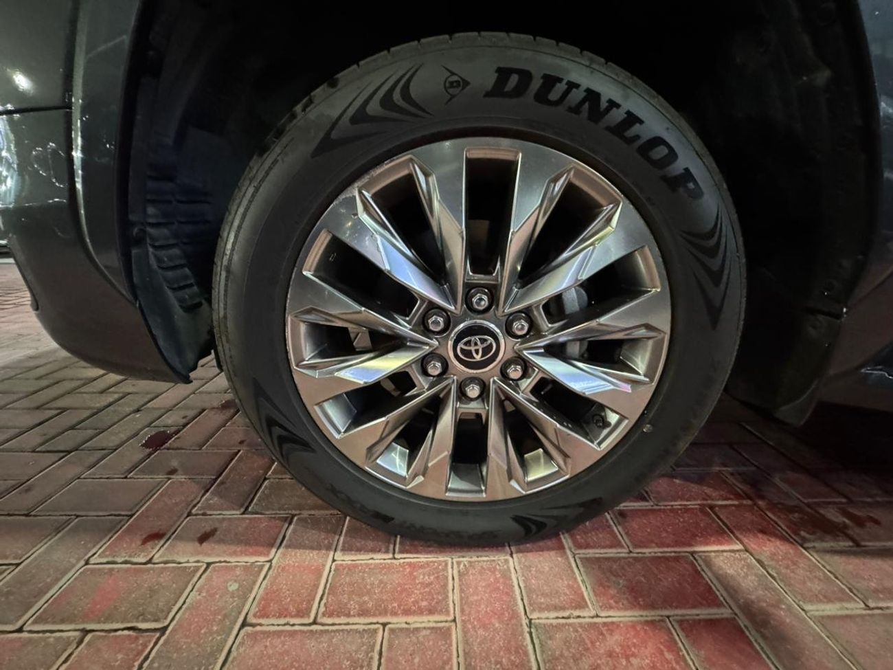 تويوتا لاند كروزر 2024 GXR Twin Turbo 3.5L Engine Full Option Very Clean And Perfect Condition