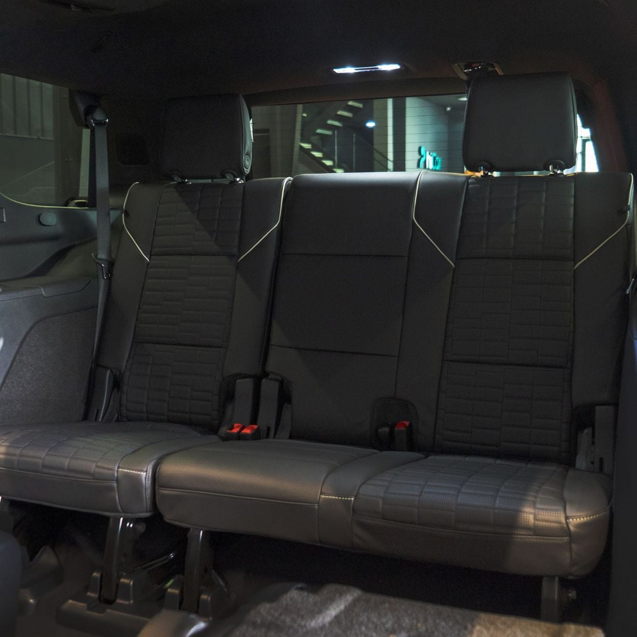 Cadillac Escalade Premium Luxury Platinum 6.2L AWD AED 10,349 P.M • 0% Downpayment • Escalade Premium Luxury Platinum