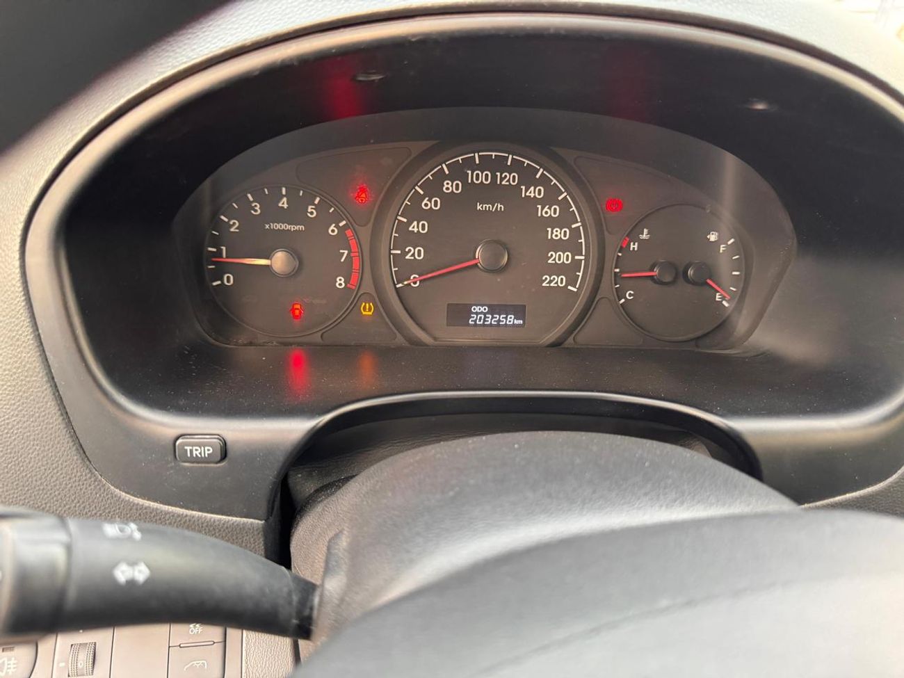 Hyundai H-1 T Q MT 6P  2.4L VAN RWD