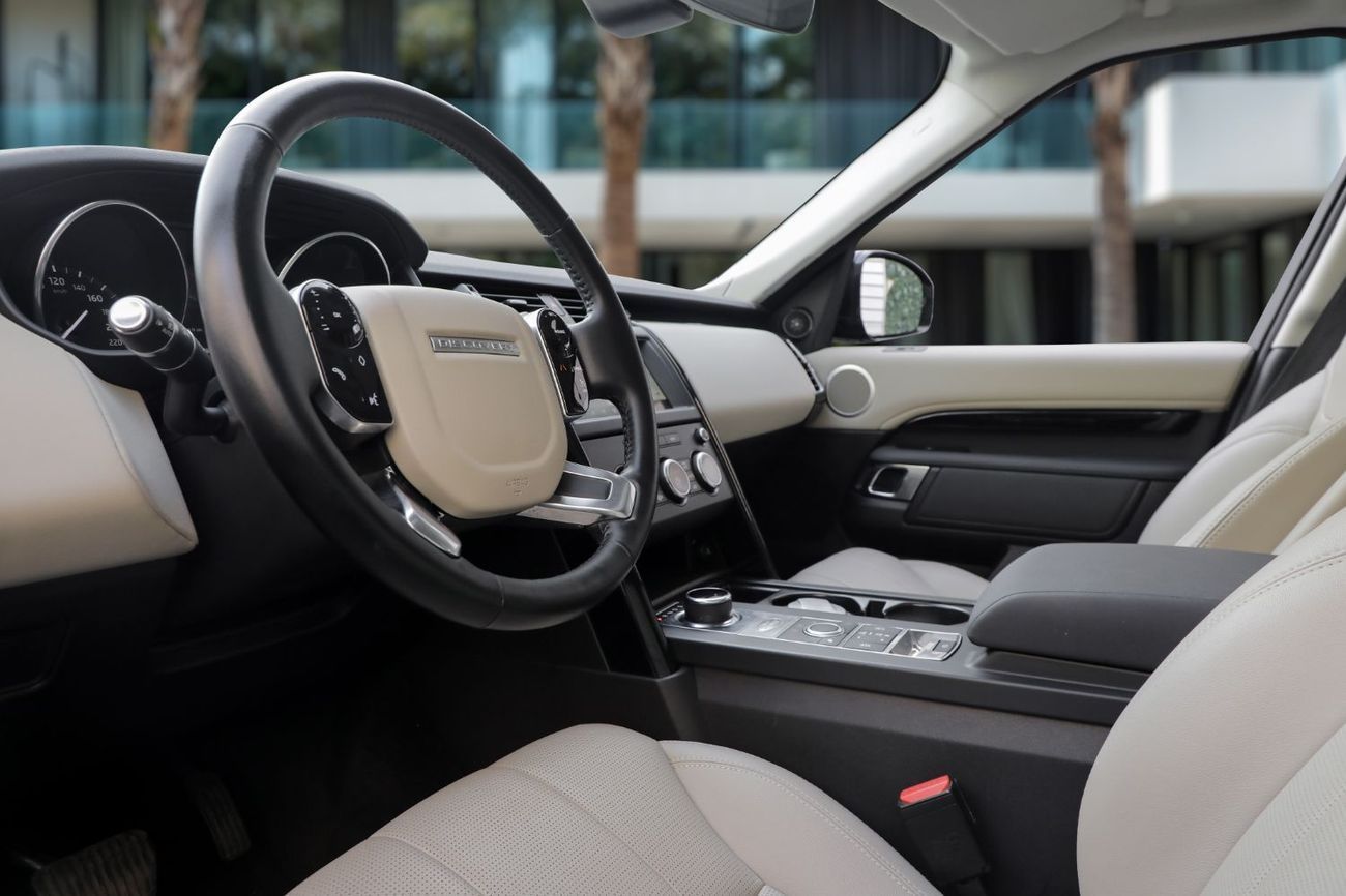 لاند روفر دسكفري | 1,959 P.M  | 0% Downpayment | Under Warranty!