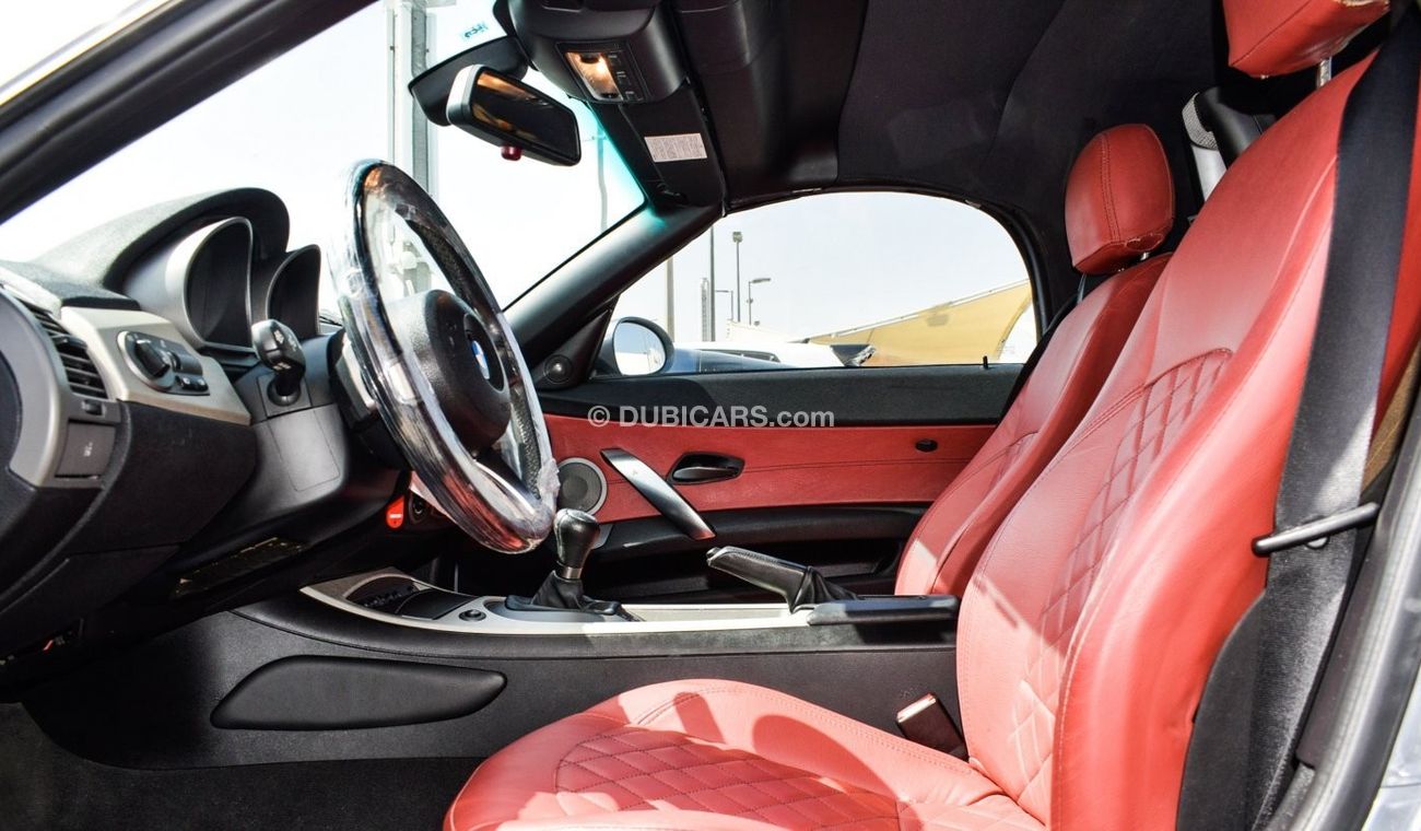 بي أم دبليو Z4 3.0 i