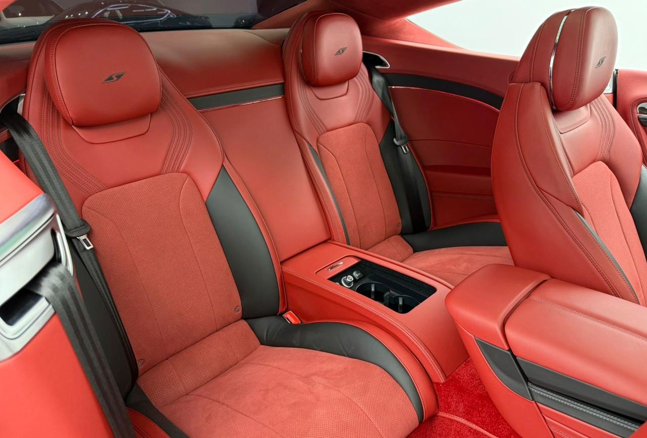 بنتلي كونتيننتال جي تي 4.0T V8