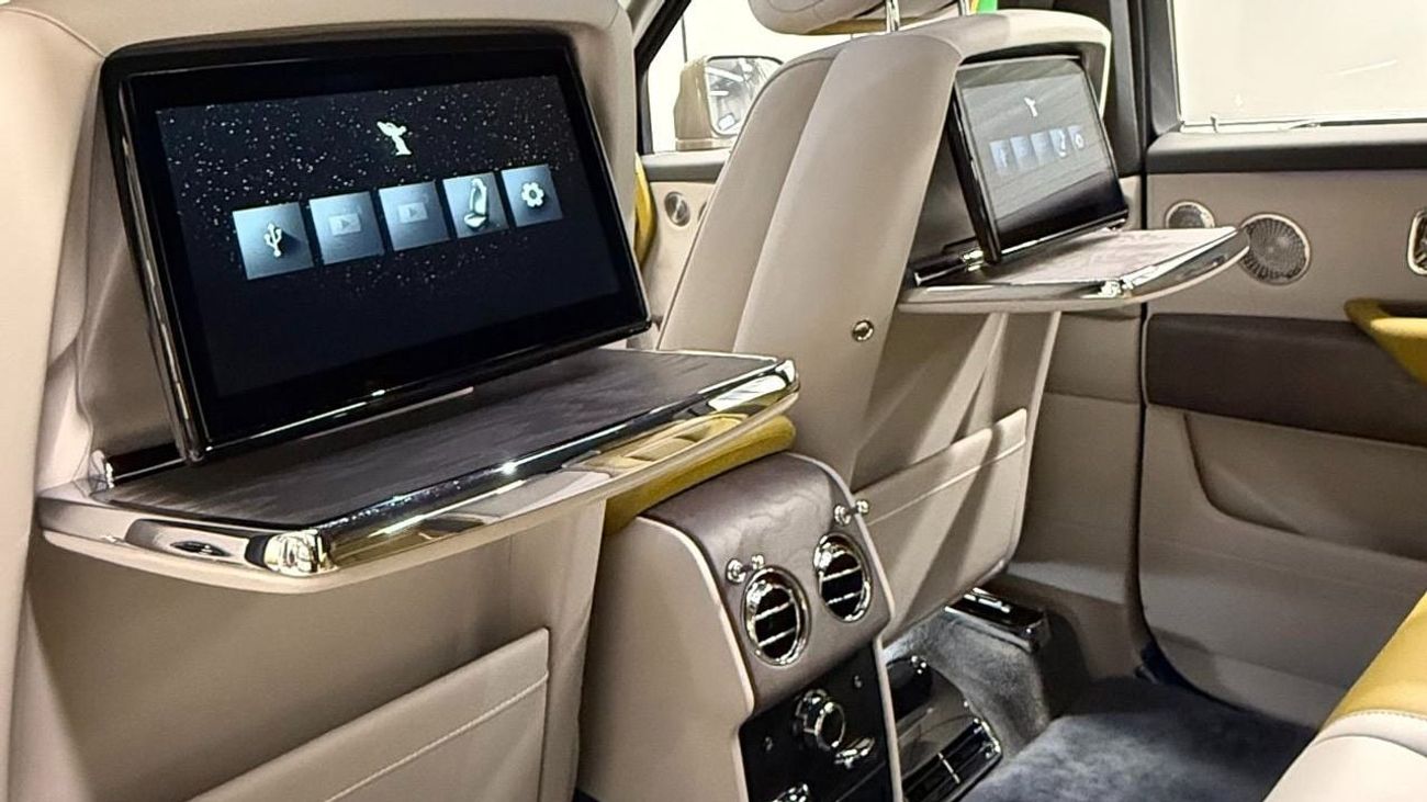 Rolls Royce Cullinan Brand New | European Specs | Special Exterior & Interior Colors