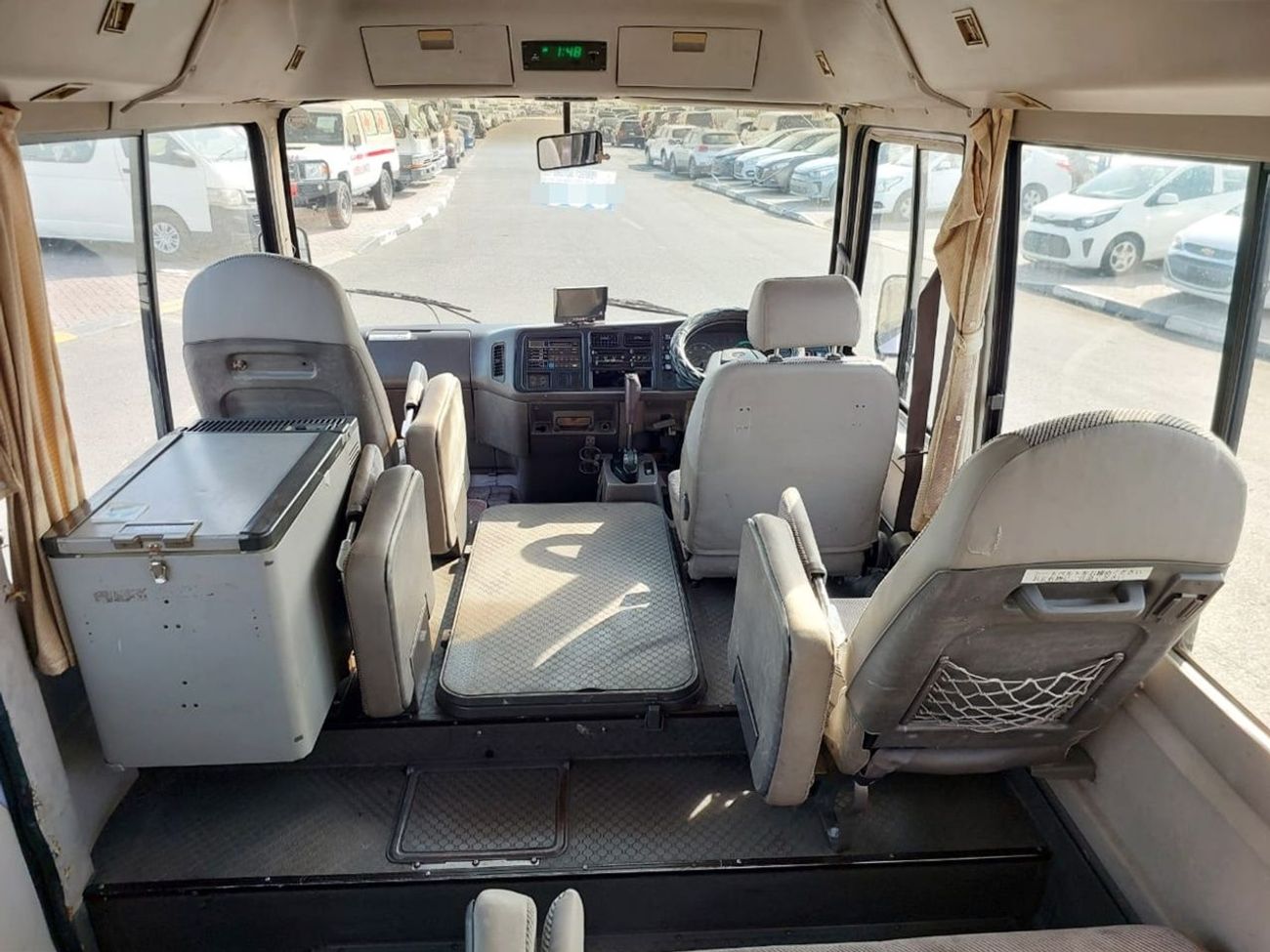 ميتسوبيشي روزا MITSUBISHI ROSA BUS RHD 1995 MODEL 3.9 L DIESEL AUTOMATIC(PM40299)