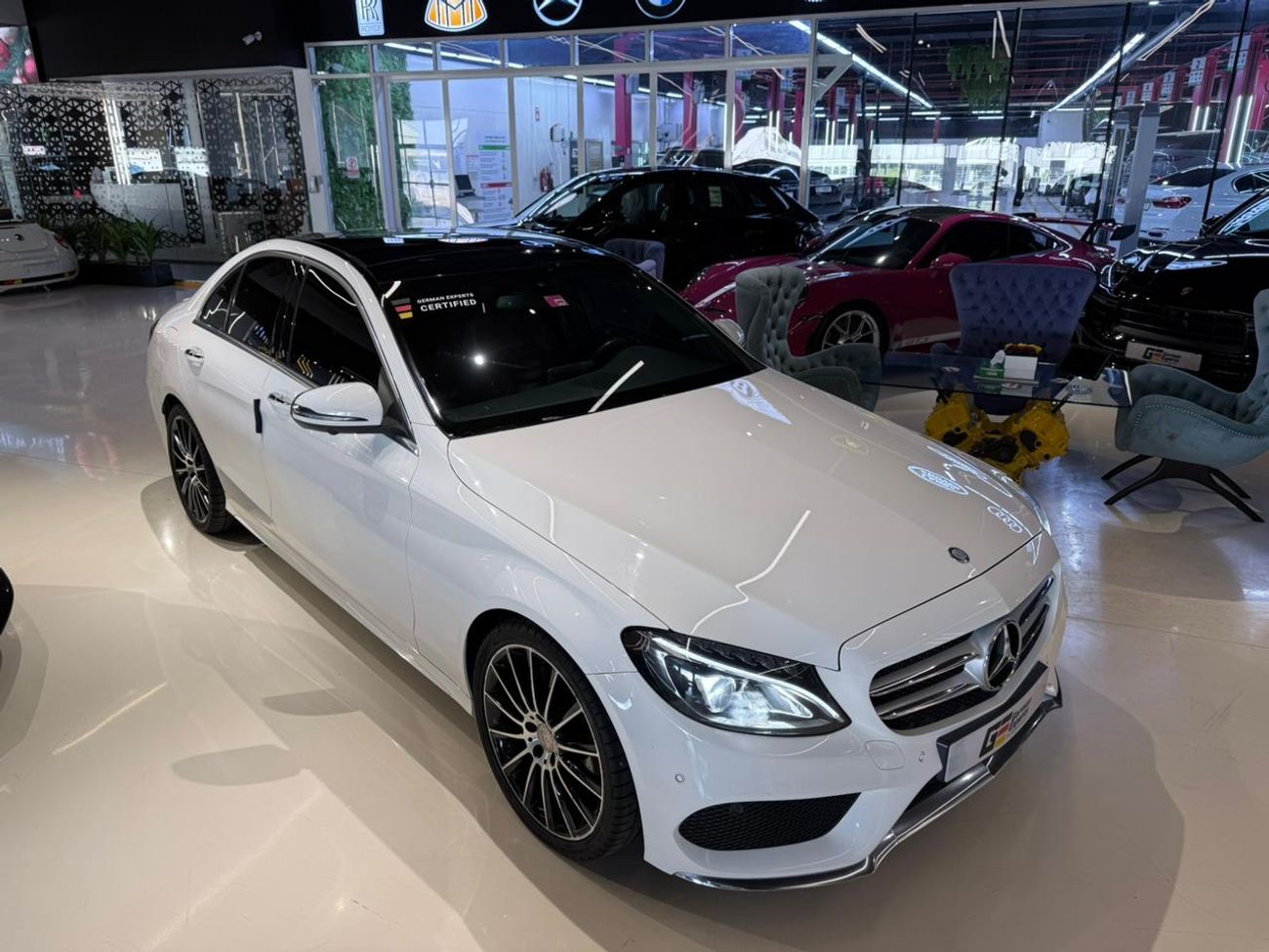 مرسيدس بنز C 200 2017 Mercedes-Benz C200 - GCC - Good Condition -Full service History available