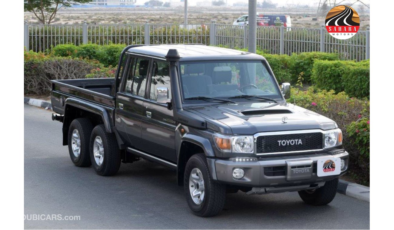 تويوتا لاند كروزر بيك آب 6X6 OEM APPEARANCE WITH EXTENDED OE REAR BIN  V8 4.5L TURBO DIESEL  MANUAL TRANSMISSION