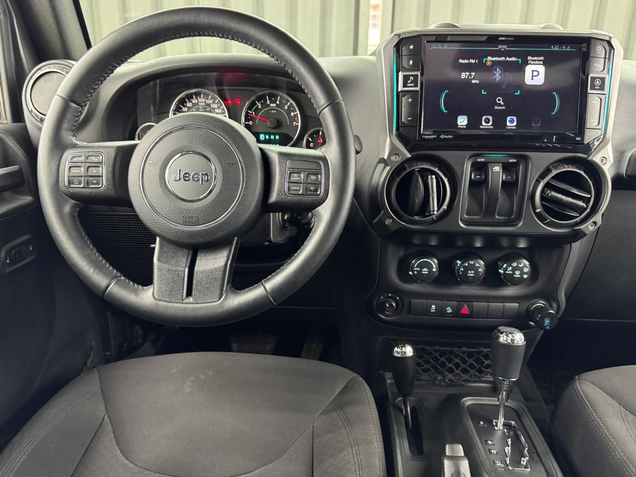 Jeep Wrangler Rubicon 3.6L A/T (5 Seater) 2018 Jeep Wrangler, Warranty, Service History, Excellent Condition, GCC