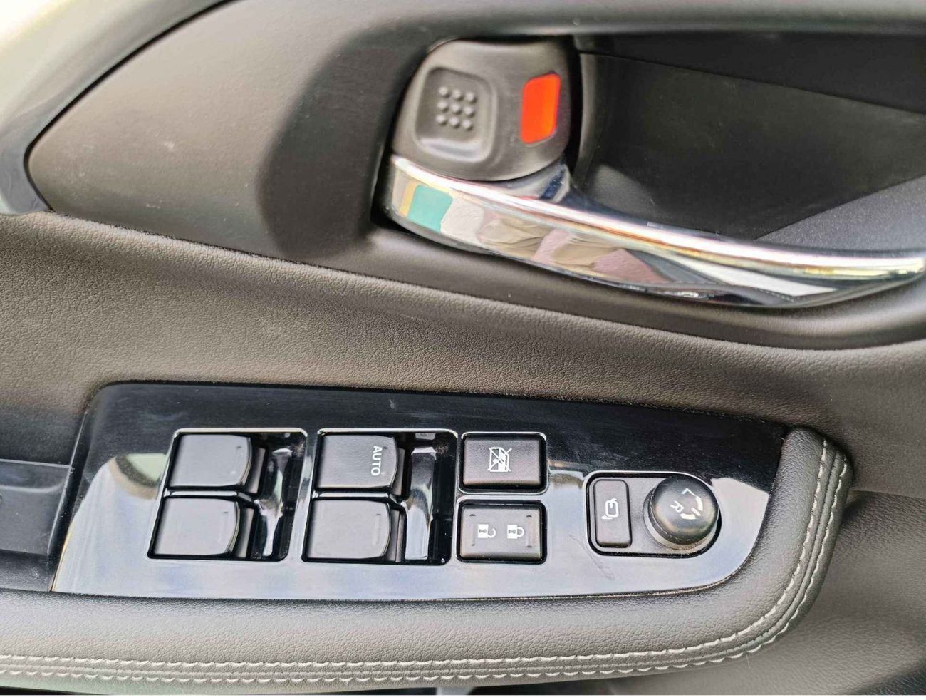 سوزوكي جراند فيتارا GLX HYBRID / 1.5L V4 / 9" DISPLAY / 360* CAMERA / "6" AIR BAGS (CODE # GVHB4X2F)