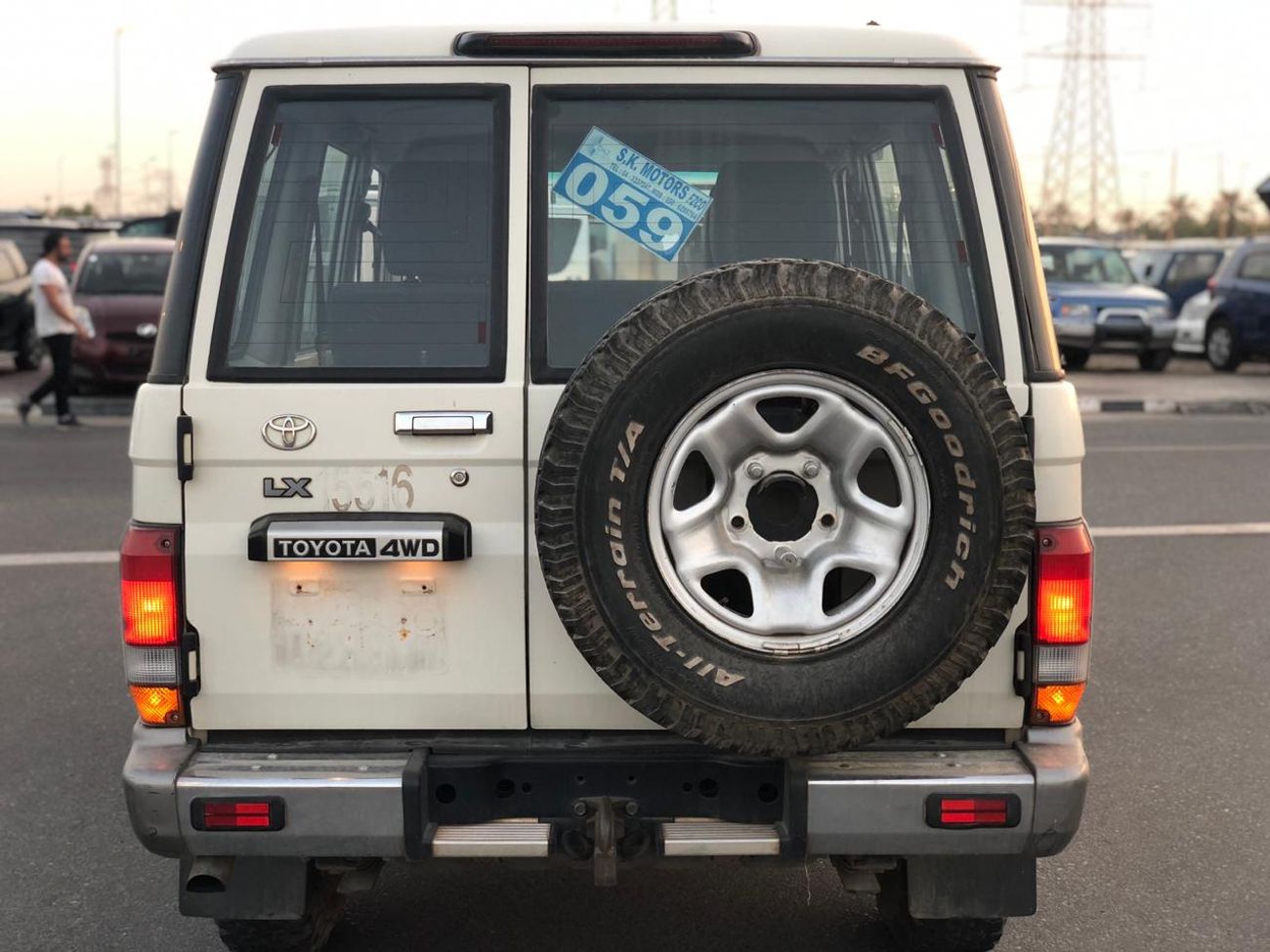 Toyota Land Cruiser 70 LX76, 4.2L DIESEL, ALLOY RIMS 16'', CLEAN INTERIOR AND EXTERIOR, SNORCLE, CODE-24180