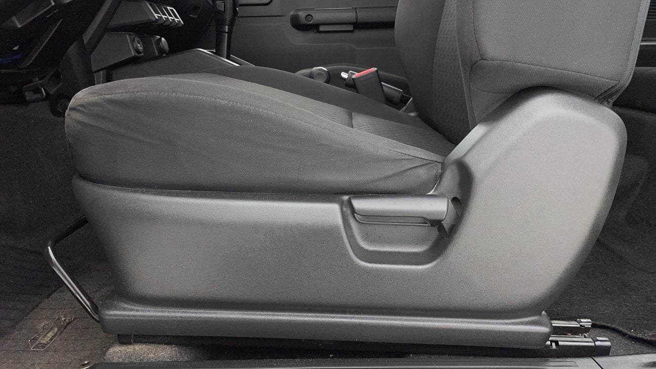 سوزوكي جيمني GL 1.5 | بدون دفعة مقدمة | اختبار القيادة في المنزل