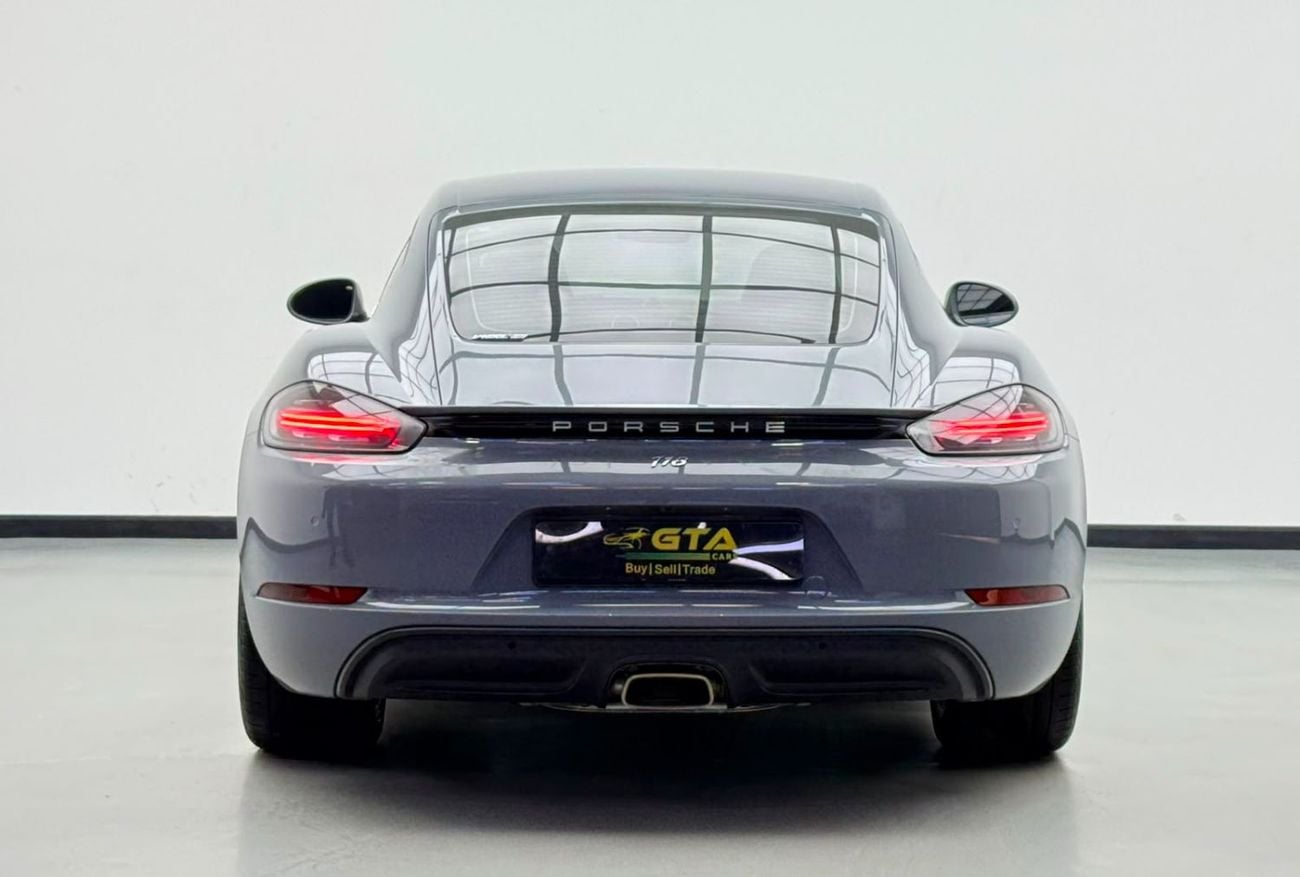 بورش كايمان 718 STD 2025 Porsche 718 Cayman, 2029 Porsche Warranty, Full Porsche Service History, Low Km, GCC