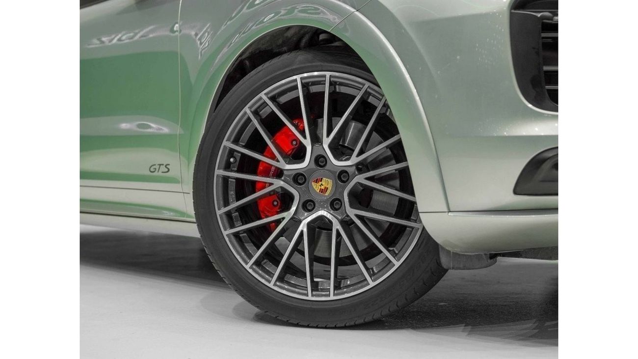 بورش كايان CAYENNE GTS COUPE - 2023 - GCC - UNDER DEALER WARRANTY - LIKE NEW