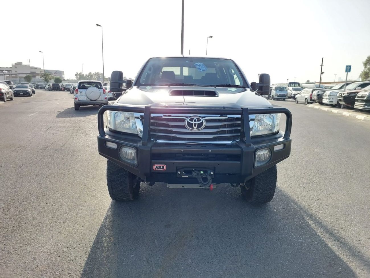 Toyota Hilux TOYOTA HILUX VIGO PICK UP RHD 2014 MODEL 3.0 L DIESEL AUTOMATIC(PM39654)