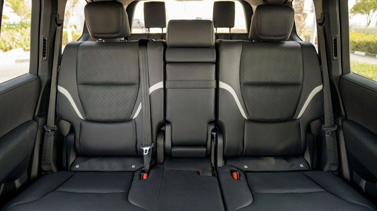 Toyota Land Cruiser GR-S LC300 GR SPORT 3.3D AT MY2024 – BLACK