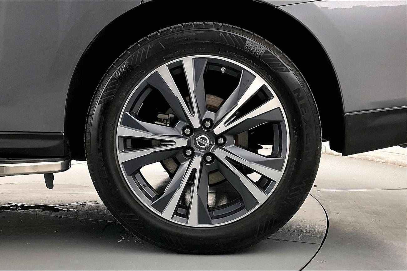 نيسان باثفايندر SL | سنة ضمان مجانية | نسبة التمويل 1.99% | خالية من أضرار الفيضانات