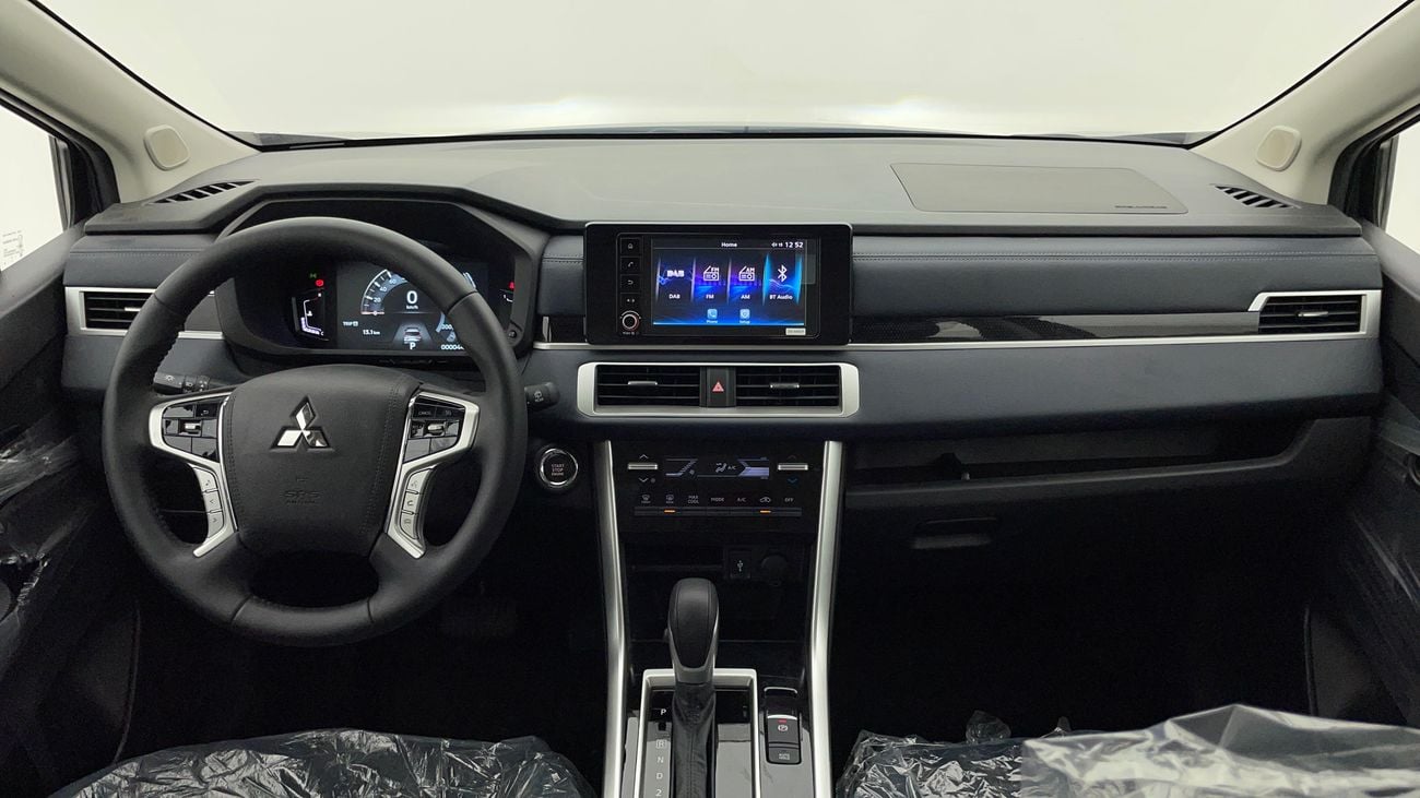 Mitsubishi Xpander H/L PREMIUM 1.5 | Zero Down Payment | Home Test Drive