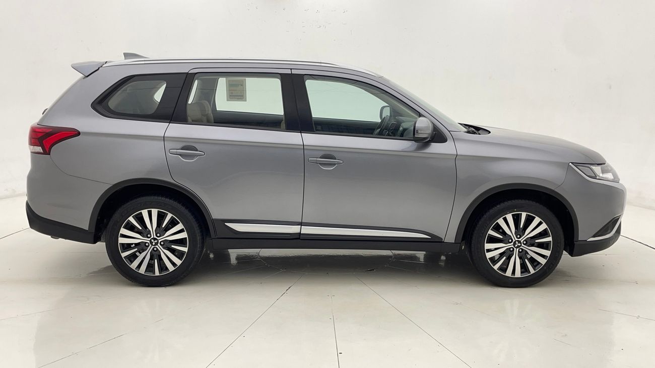 Mitsubishi Outlander GLX MID 2.4 | Zero Down Payment | Home Test Drive