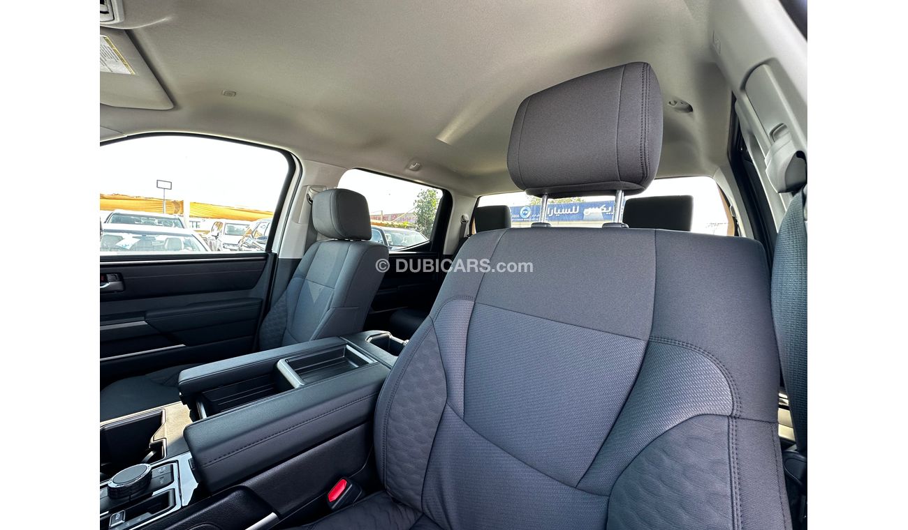 تويوتا تاندرا Crewmax SR5 Trd Offroad V6 3.5L Petrol 4x4 AT