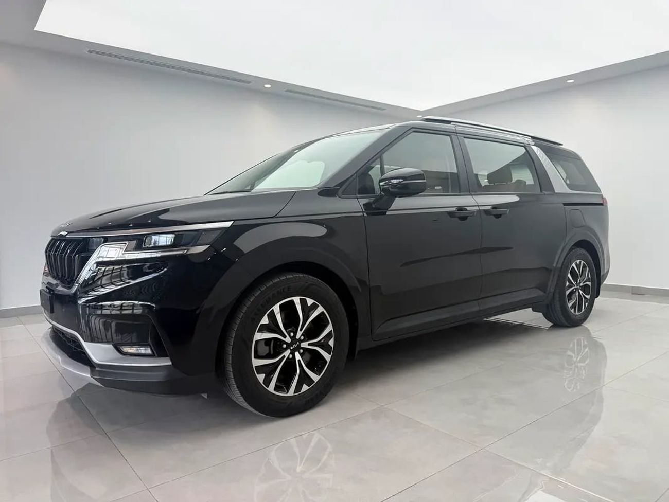 كيا كارنيفال GDI L 3.5L GDI L - GCC Specs - Excellent Condition
