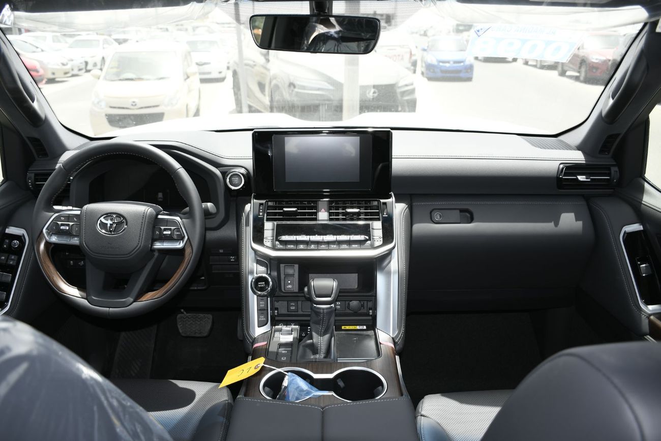 Toyota Land Cruiser GXR 3.5L Twin turbo GCC