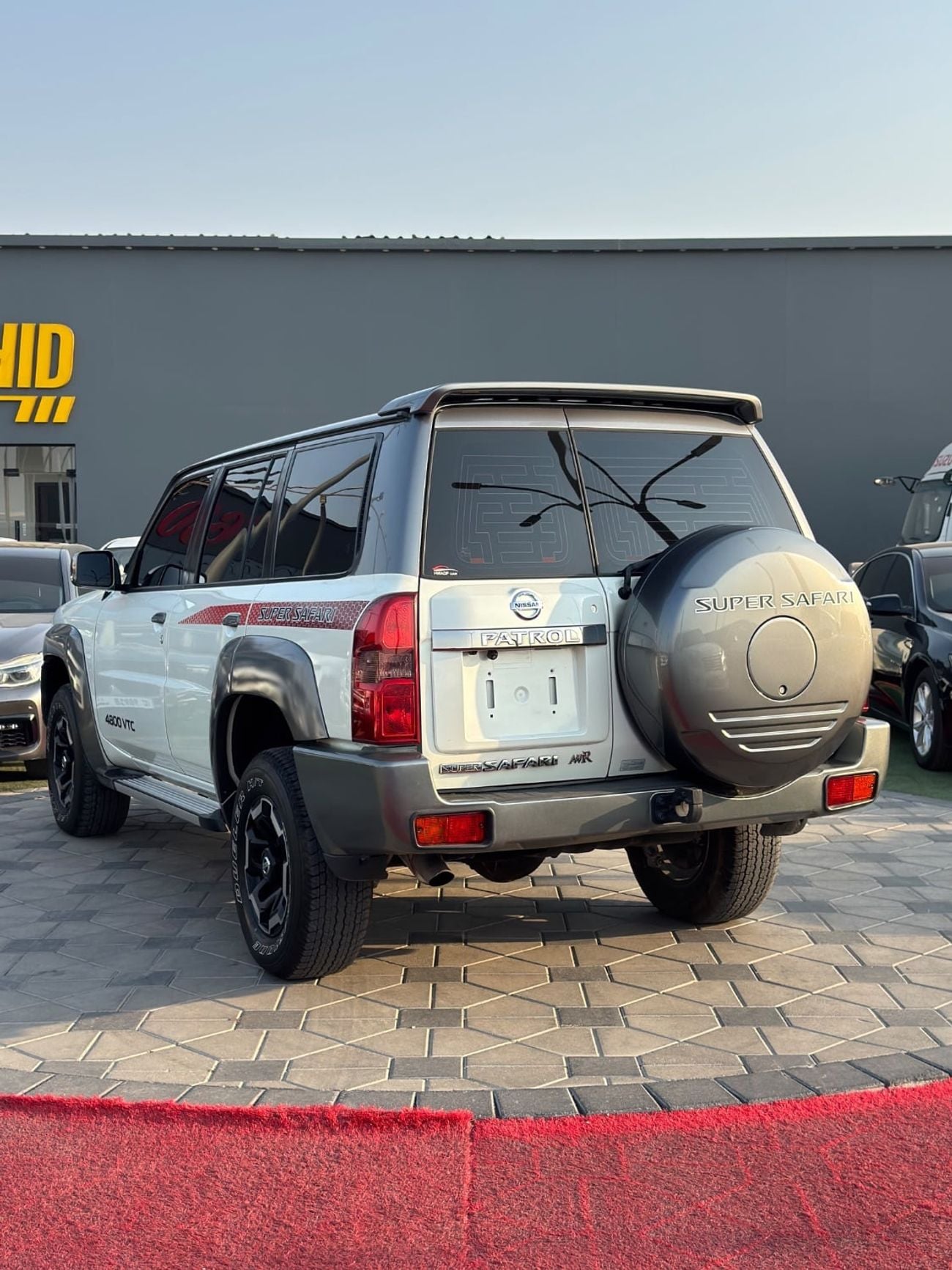Nissan Patrol SUPER SAFARI