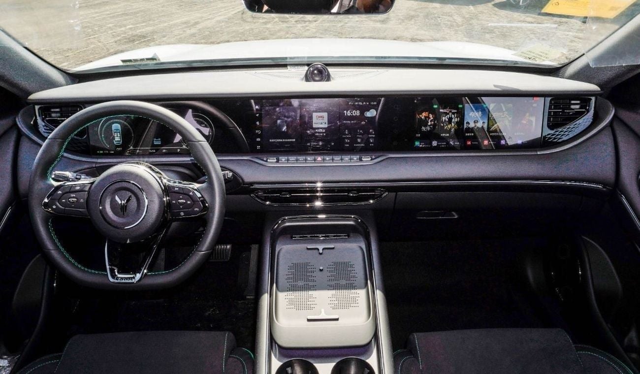 Voyah Free Voyah Free 313 || In-house Finance  || 1357 KM Range || Brand New || 2024