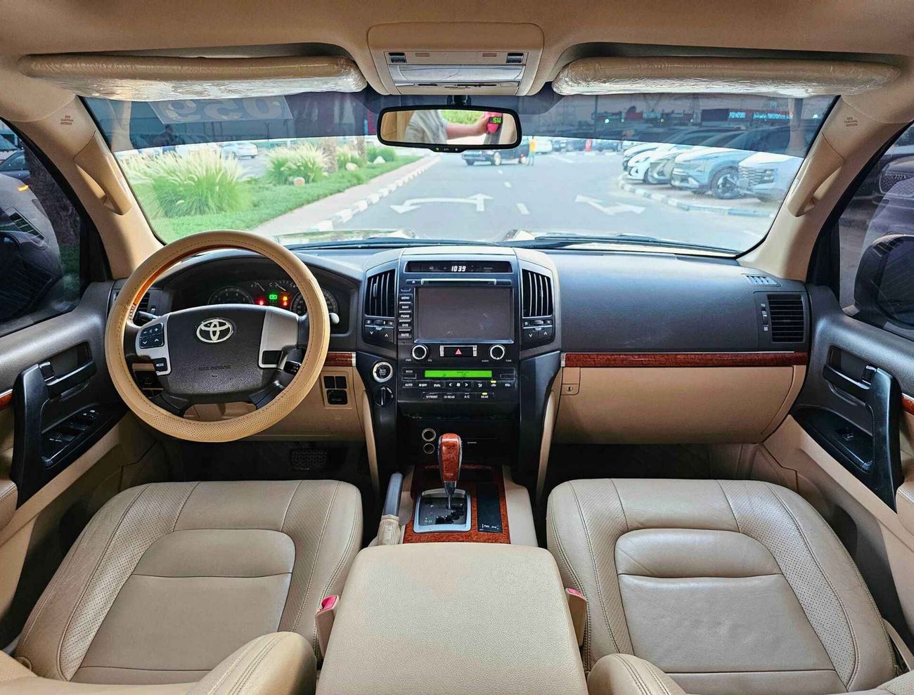 Toyota Land Cruiser VXR V8/ 2022 SHAPE/ FULL OPT/ LOT#45021