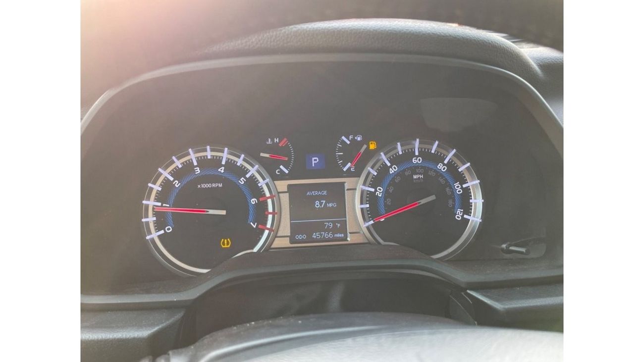 تويوتا Runner4 2019 TOYOTA 4RUNNER SR5 FULL OPTIONS IMPORTED FROM USA