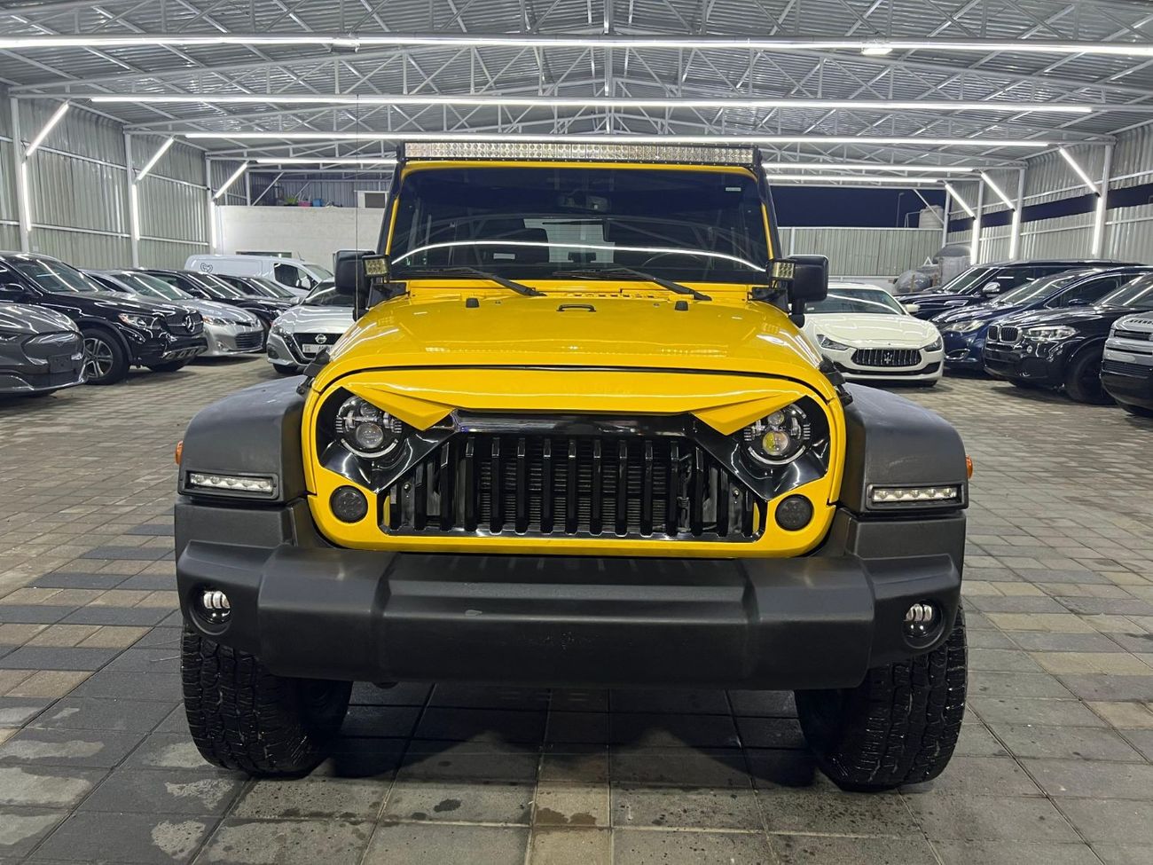 Jeep Wrangler Big Bear Extreme 3.6L A/T