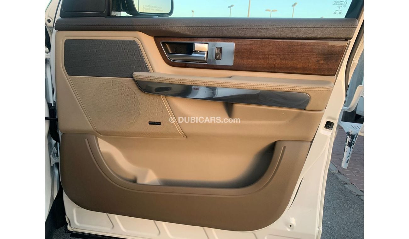 لاند روفر رينج روفر Range Rover SE _ Gcc_2013_Excellent_Condition _Full option